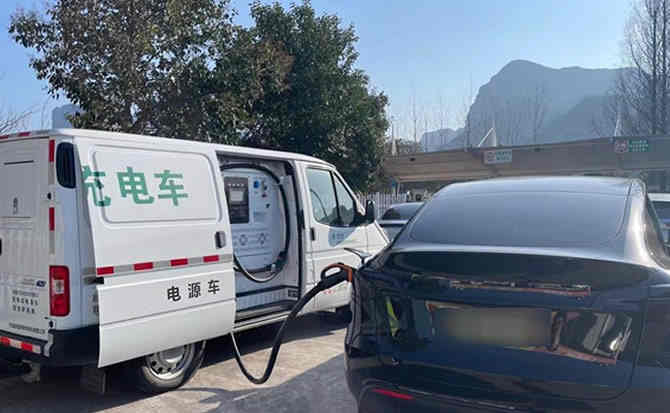 呼图壁汽车搭电